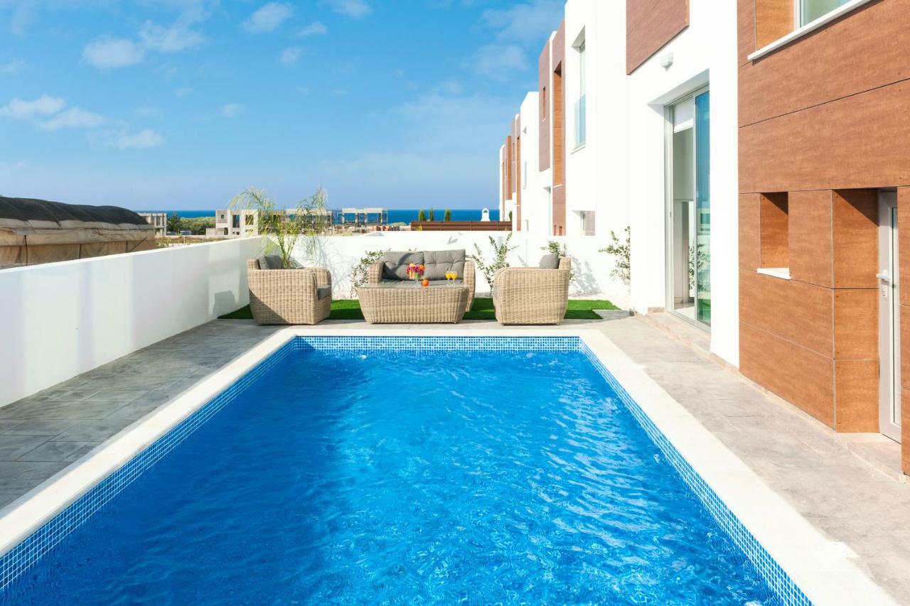 Villa Carmen Protaras Exteriör bild